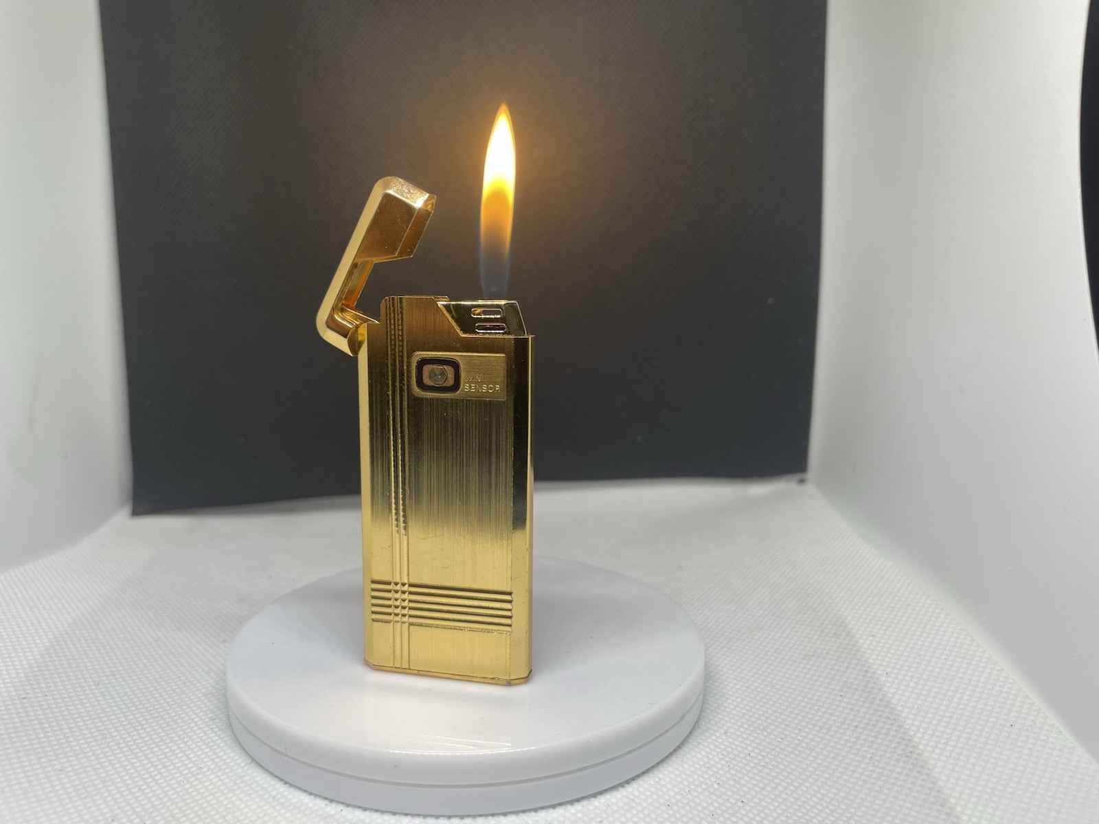 Vintage Working Win International Sensor Lighter 7100 Serviced Very Cool Vintage Working Win International Sensor Lighter 7100 Serviced Very Cool