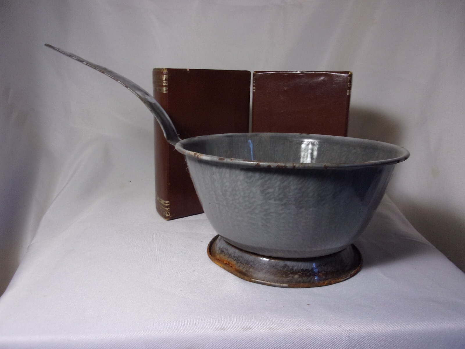 Vintage Enamelware Graniteware Gray  7” Strainer Colander w/Handle