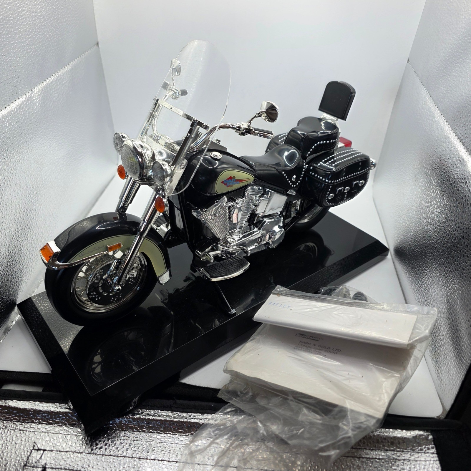 1998 Telemania Harley Davidson Heritage Softail Motorcycle Telephone Phone Box