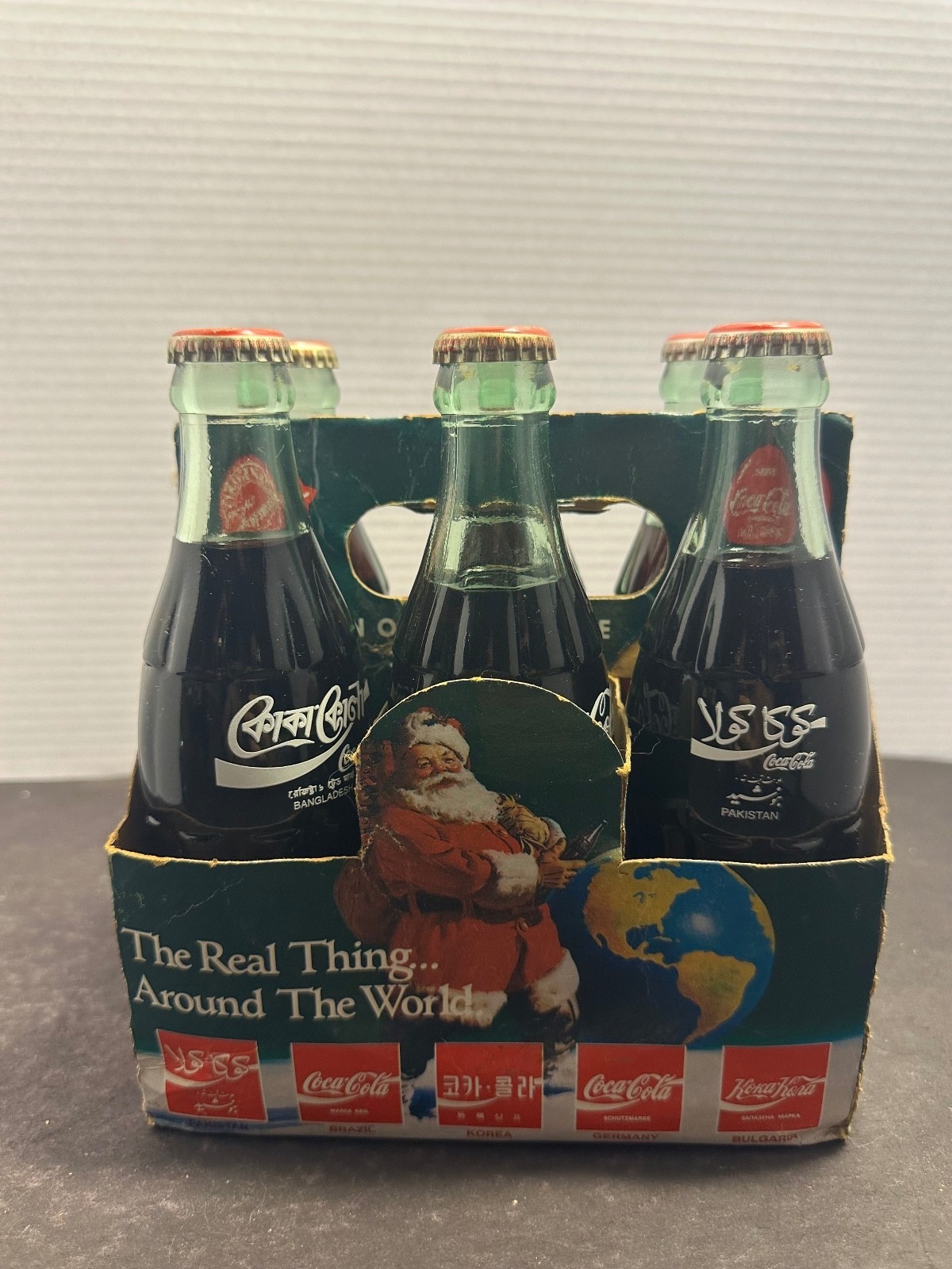 Coca Cola Around The World 6 pack full sealed bottles Santa