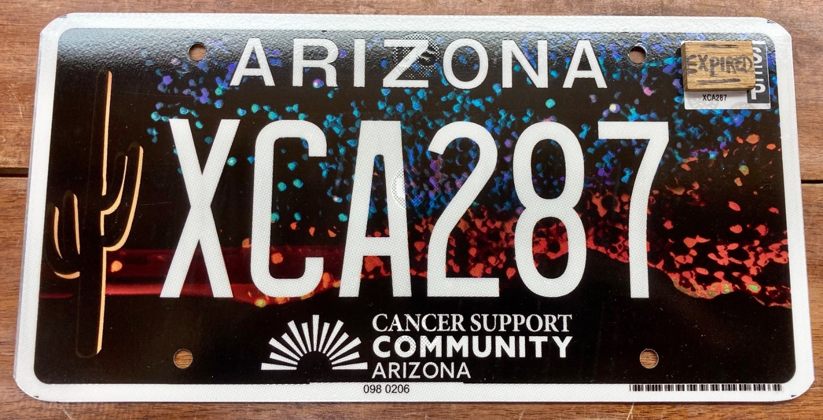 MINT, BEAUTIFUL GRAPHIC ARIZONA CANCER SUPPORT COMMUNITY LICENSE PLATE, XCA 287 MINT, BEAUTIFUL GRAPHIC ARIZONA CANCER SUPPORT COMMUNITY LICENSE PLATE, XCA 287