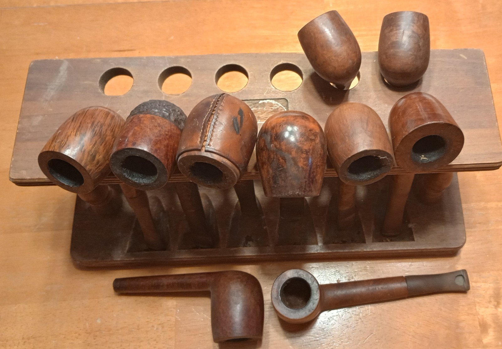 Tobacco Pipe Lot Vintage World War 2 Era, 10 Total (info in listing) Tobacco Pipe Lot Vintage World War 2 Era, 10 Total (info in listing)