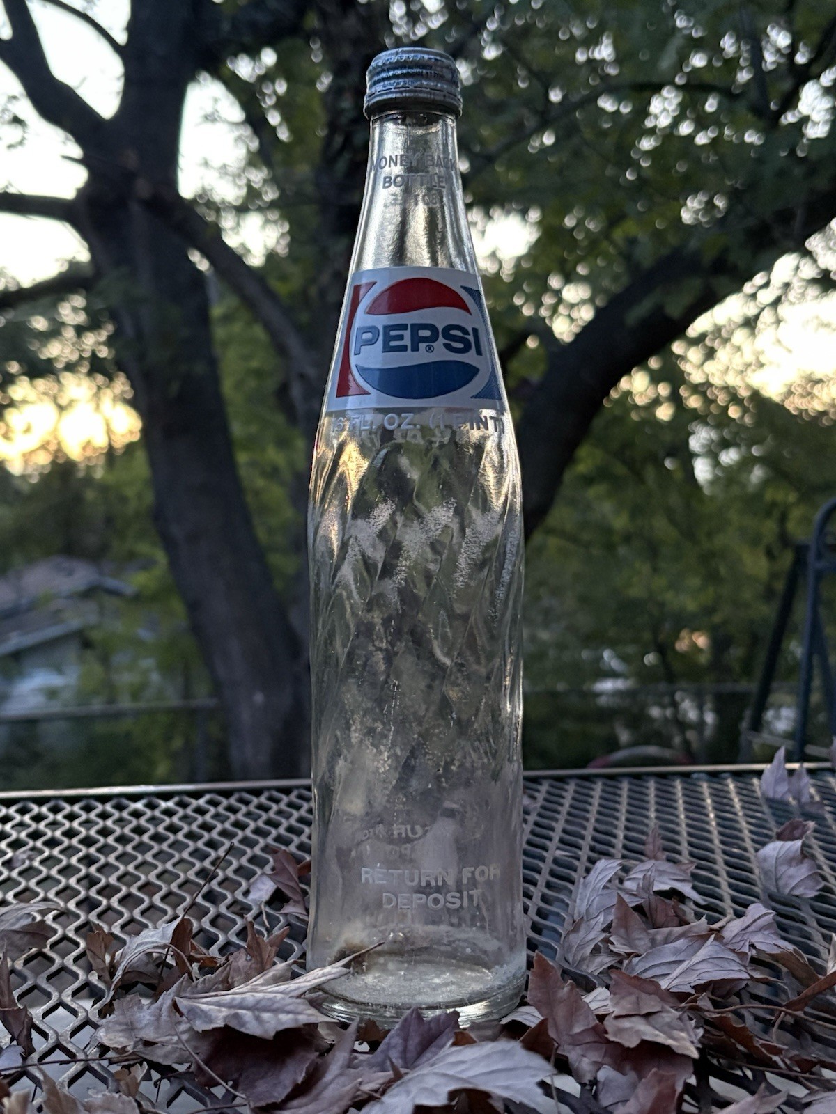 1980's Vintage Pepsi Cola Bottle Pint-16 FL OZ Clear Glass Deposit Swirl Design