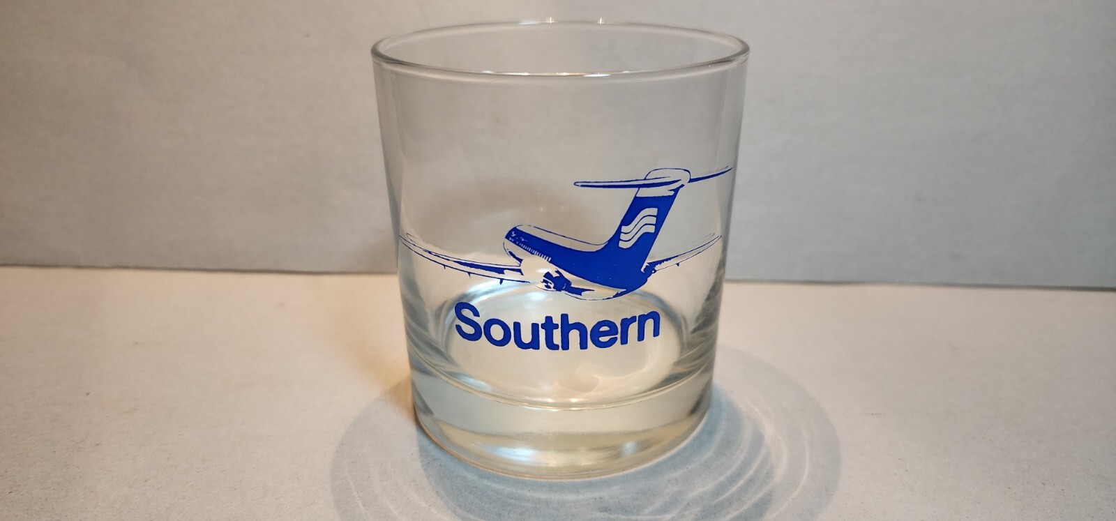 SOUTHERN AIRWAYS ROCKS GLASS