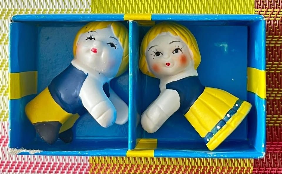 VTG ceramic Svensk Design Erro Boy and Girl Candle Huggers- Sweden