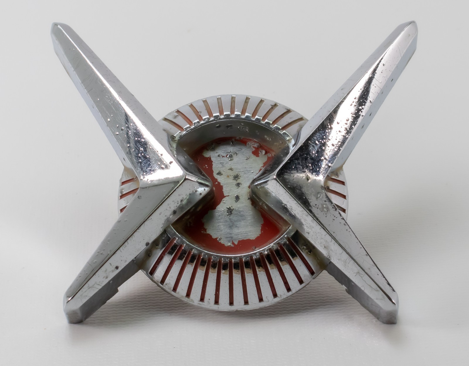 1960 Dodge Truck Grille Emblem D100 D200 D300 pt# 1782098