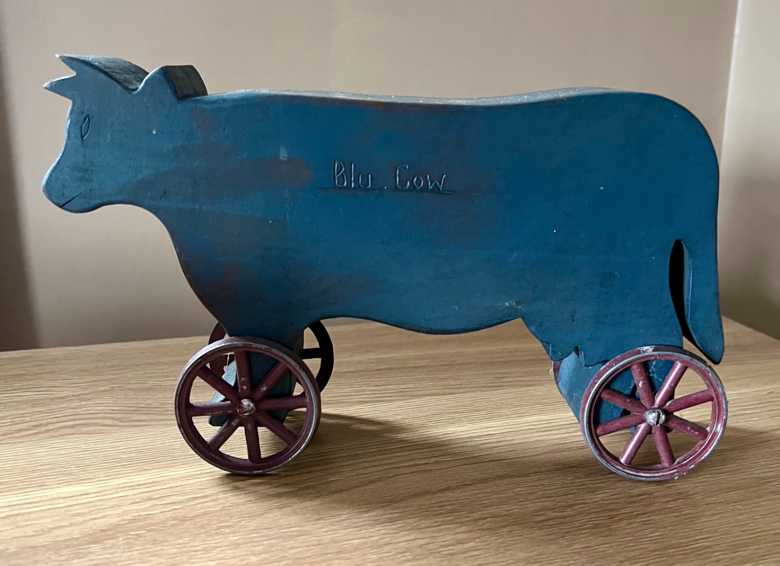 Vintage Folk Art Blu Cow Wood Pull Toy Metal Wheels Signed Hoover Primitive