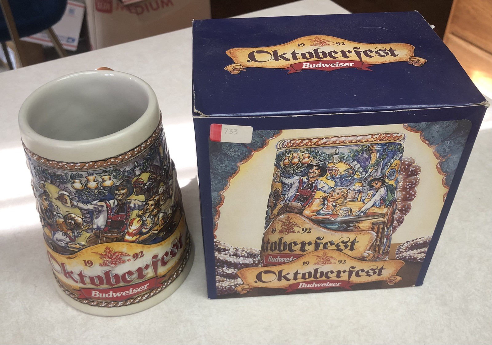 Budweiser Oktoberfest Stein Mug Pretzel Handle In box 1992 New