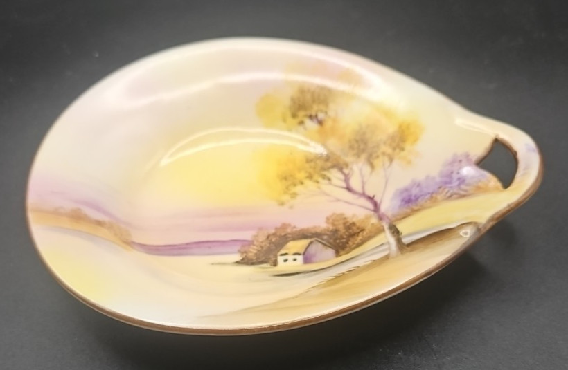 Noritake Vintage Porcelain Hand Painted Trinket Dish Tree in the Meadow Noritake Vintage Porcelain Hand Painted Trinket Dish Tree in the Meadow