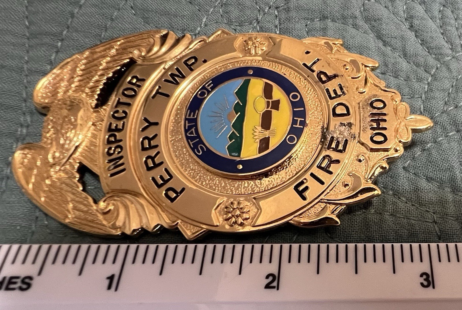 Vintage PERRY TOWNSHIP Ohio OH Fire Dept. INVESTIGATOR Pinback Shield HALLMARKED