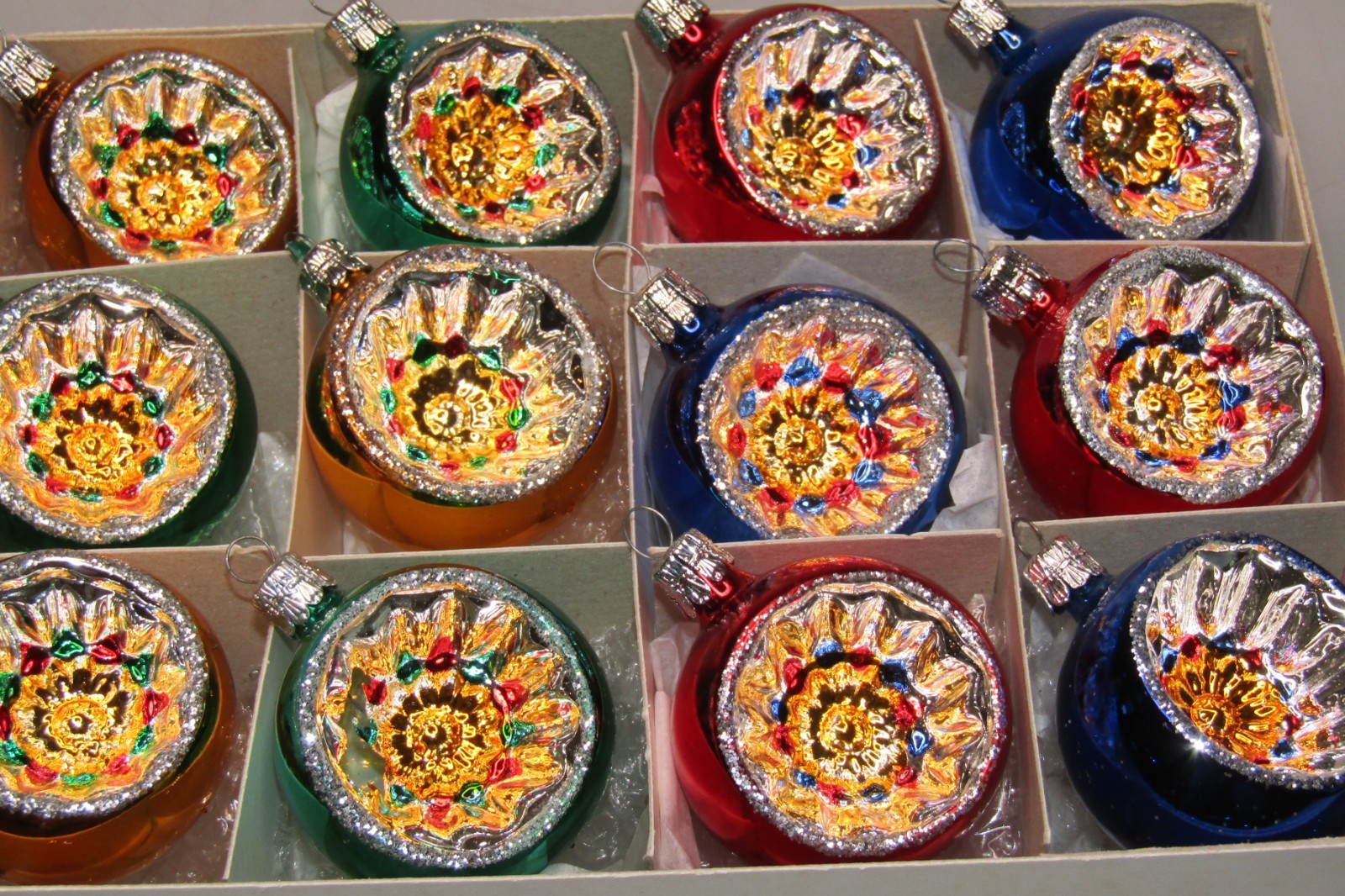 Lot Vintage Glass Indent FLOWER Embossed Glitter BALL Christmas Ornaments Czech