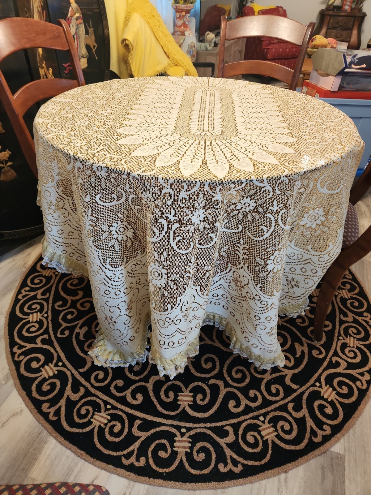 Vtg Ivory And Gold Lurex Lace Tablecloth Lrg Banquet Sz. Elegant Holiday Wedding