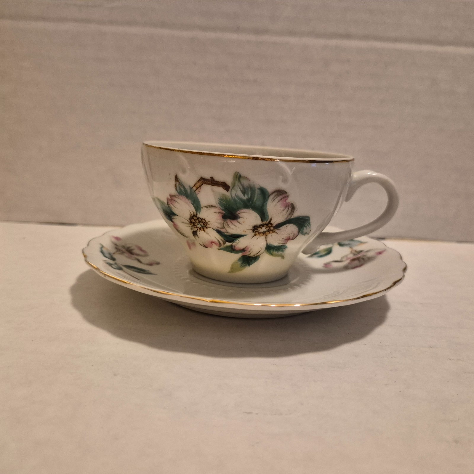 Vintage Grantcrest China Porcelain Tea Cup & Saucer Dogwood Blossoms Japan Used