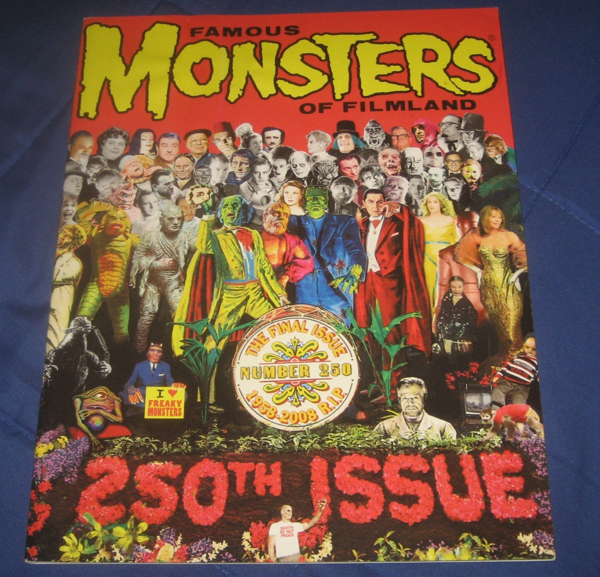 FAMOUS MONSTERS #250 -  Read description .  HALLOWEEN MONSTER MAG SALE 