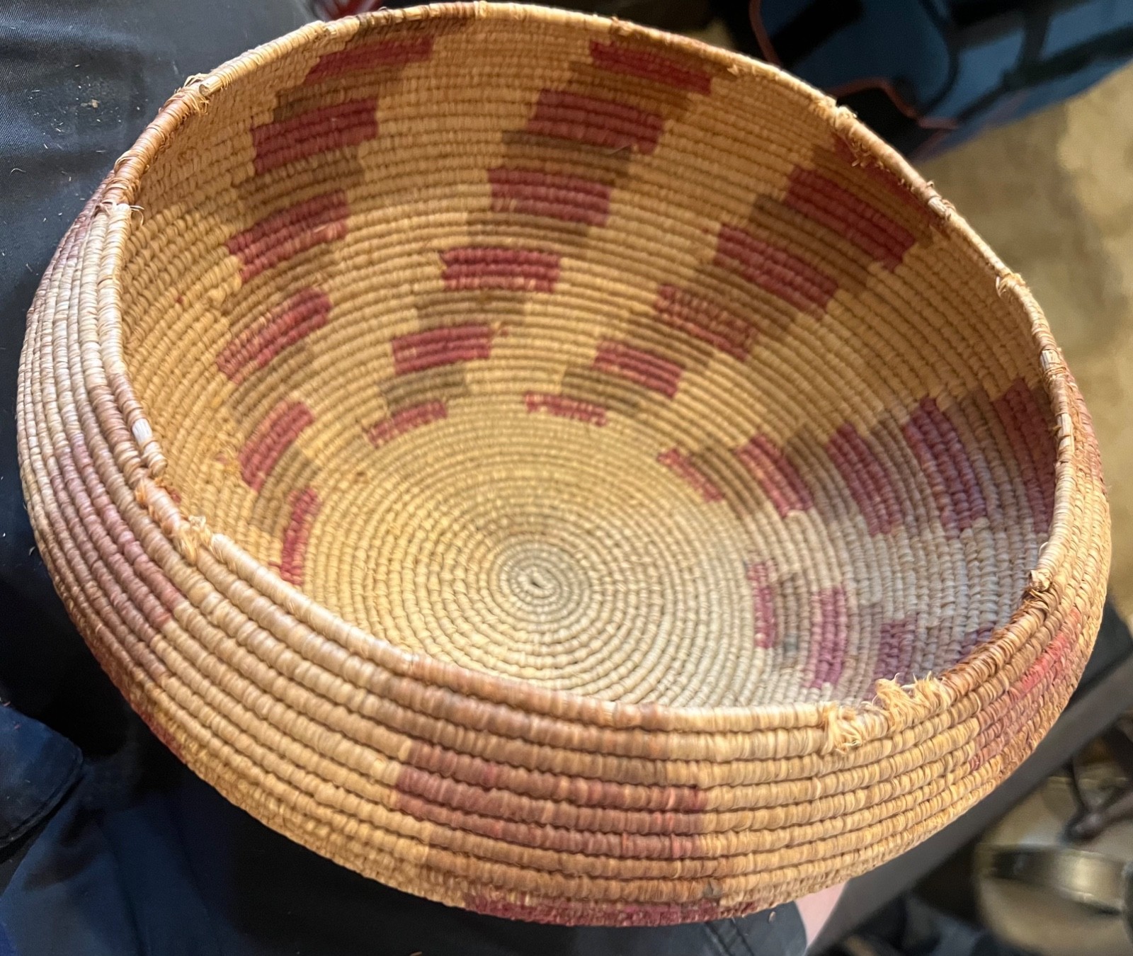 Vintage Southwest Native American Coiled Basket Bowl 10.5\