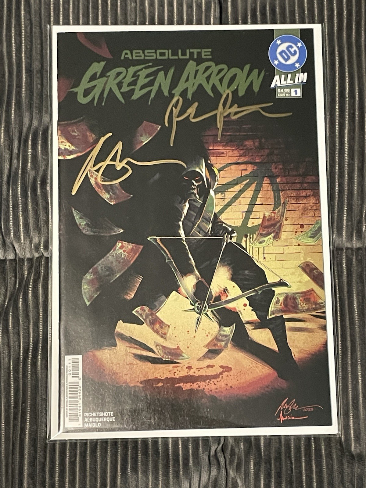 absolute green arrow 1 Double Signed W/coa