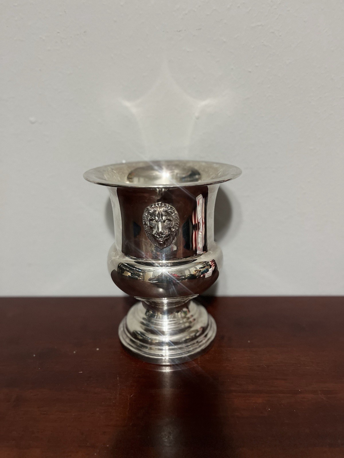 Vintage Wallace Silverplate Lion Head Champagne / Ice Bucket Vintage Wallace Silverplate Lion Head Champagne / Ice Bucket