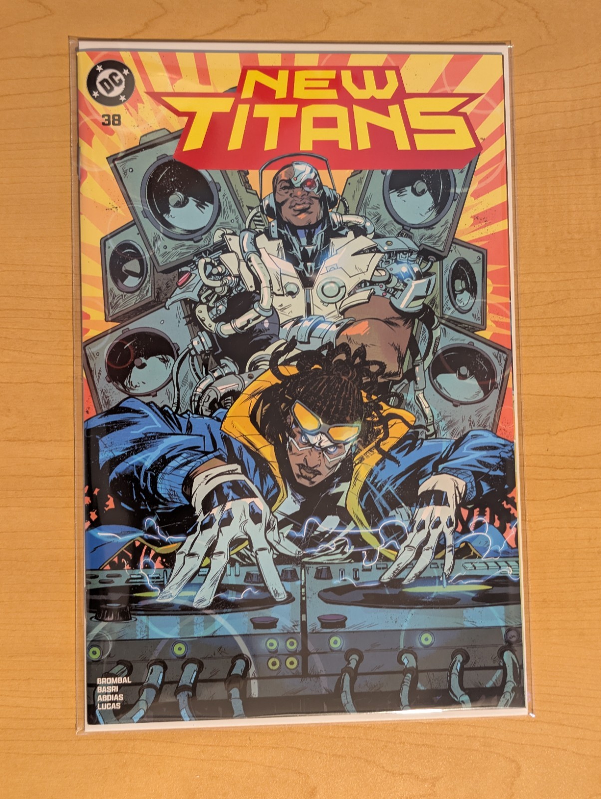 New Titans #38 Sanford Greene Ink Alliance Exclusive Limited 1000 Copies