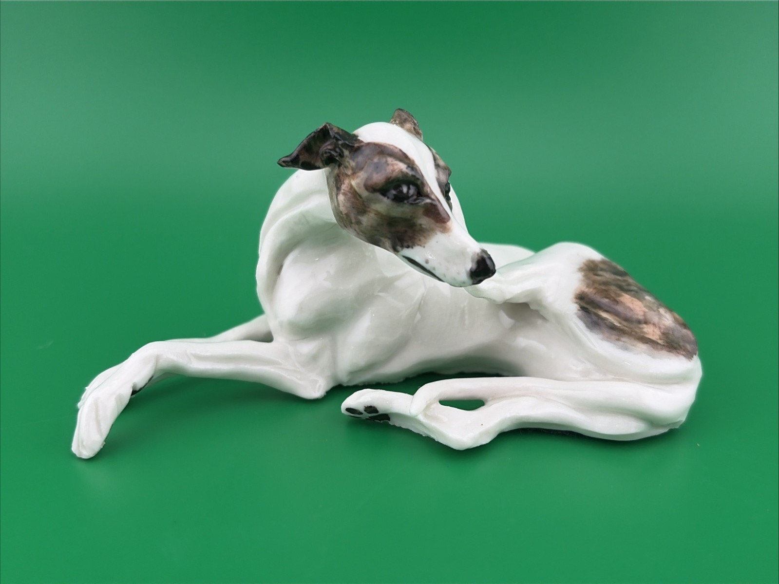 *SCARCE* EVE PEARCE, ENGLAND, PORCELAIN GREYHOUND DOG FIGURINE OOAK, GORGEOUS