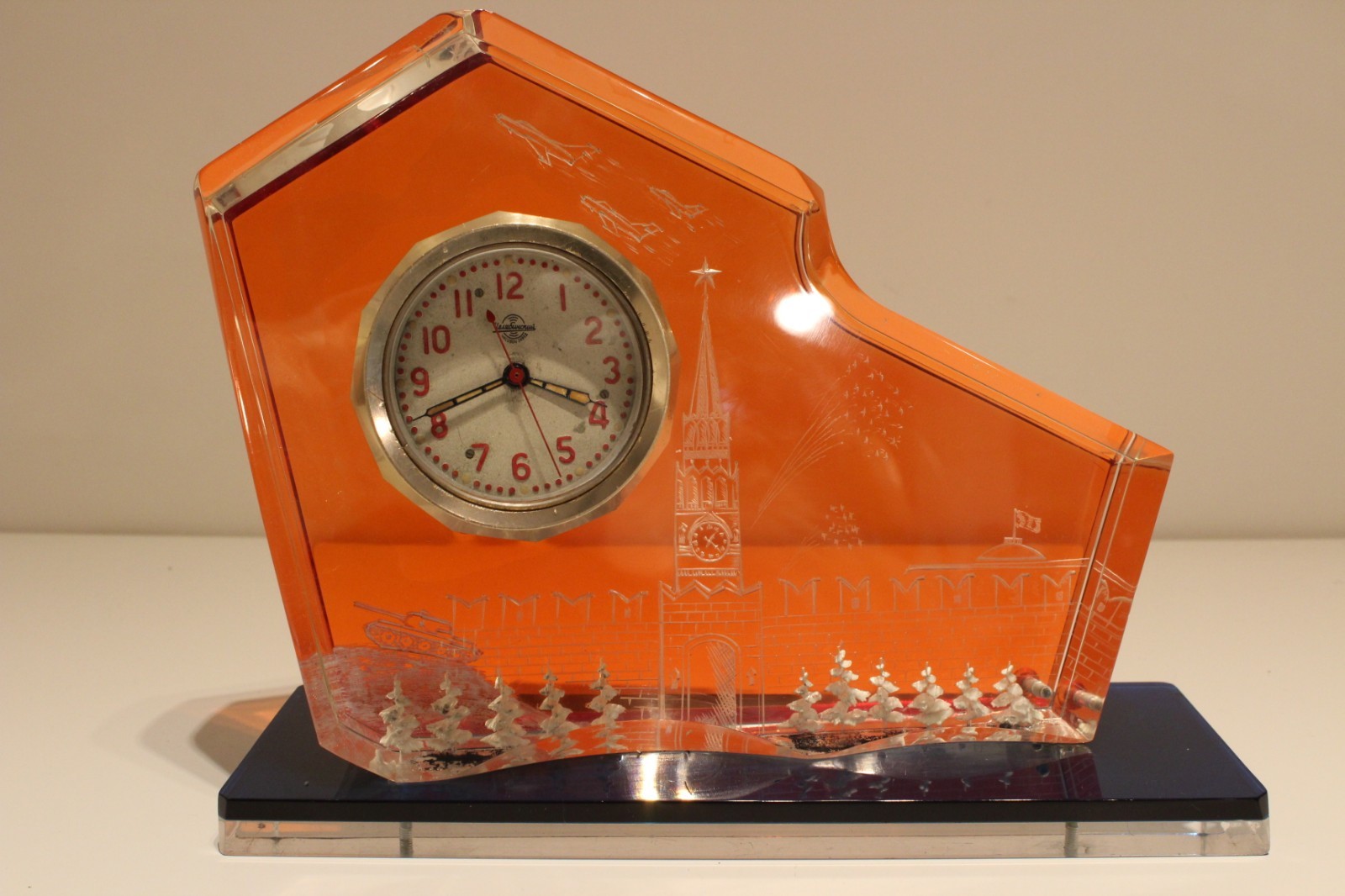 VINTAGE RARE USSR CLOCK \ VINTAGE RARE USSR CLOCK \