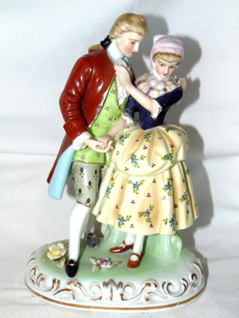 Gorgeous Vintage Hand Painted Porcelain French LOVERS Figurine, Maruyama
