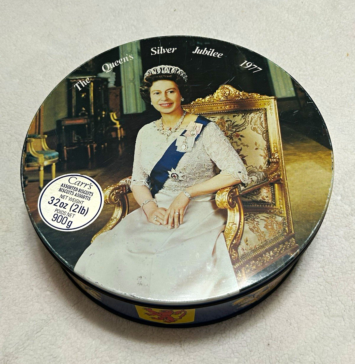 Carr's Assorted Biscuits Tin - The Queen's Silver Jubilee 1977