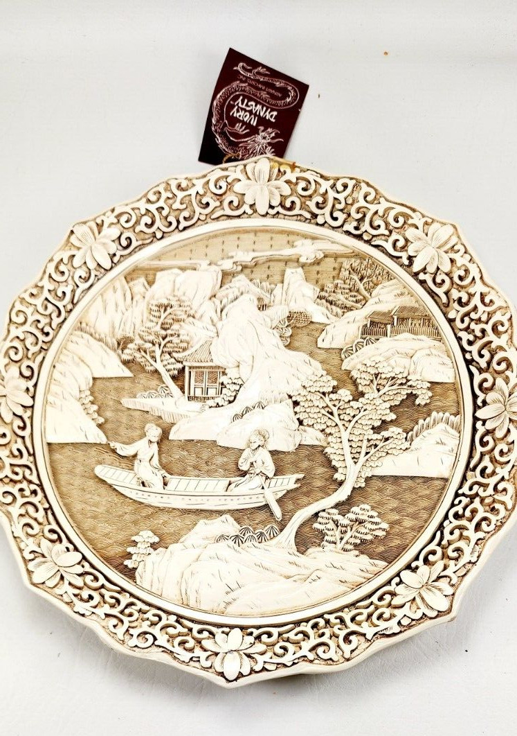 Vintage 1983 Ivory Ming Dynasty Plate Arnart Imports 9.5” NIB original w/stand