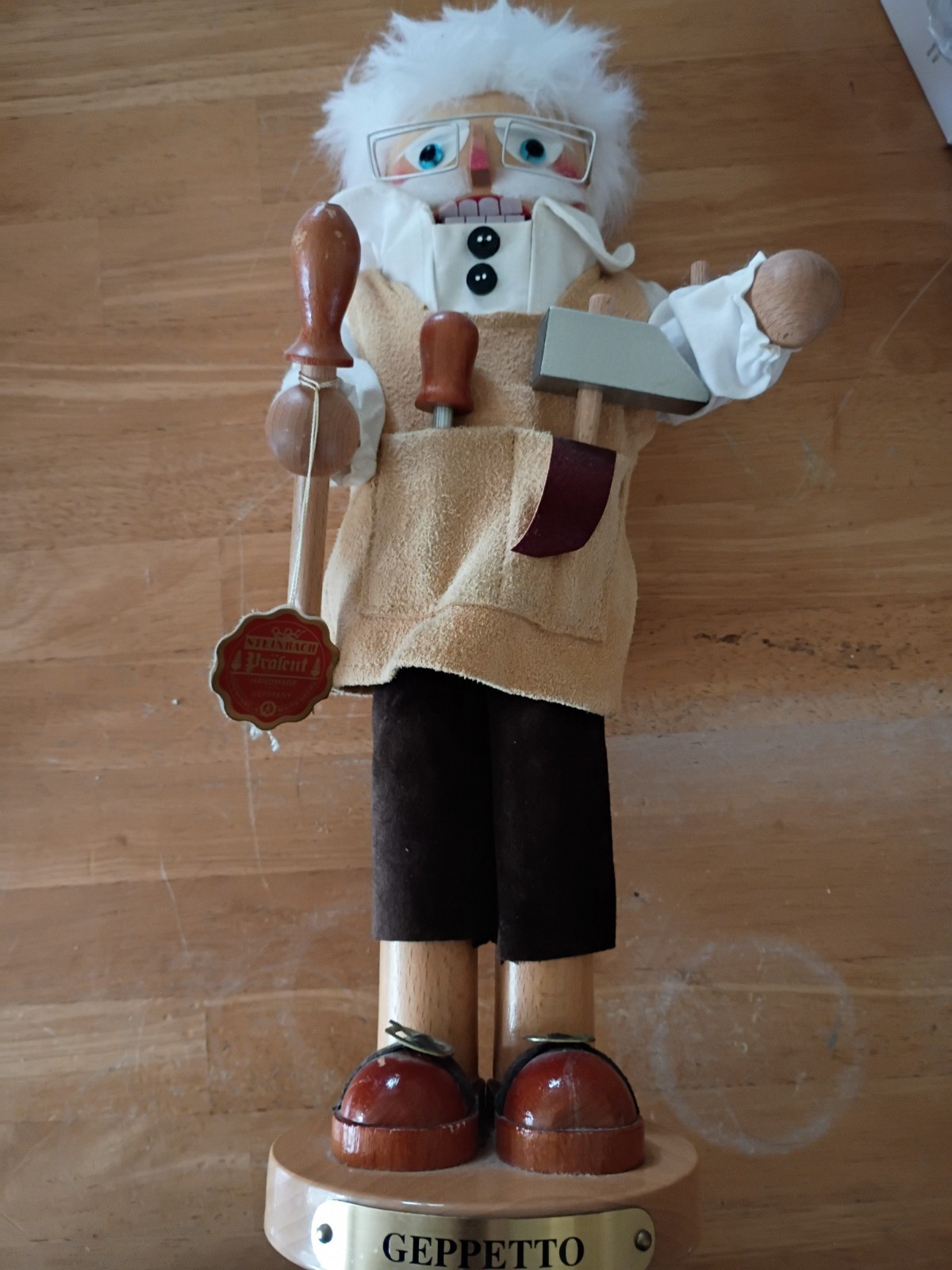 Vntg Wooden 16