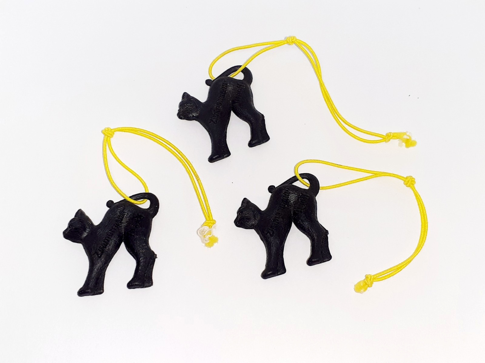 Vintage Zell Mosel Zimmermann Germany Katz Wine Charm Zeller Schwarze Lot of 3