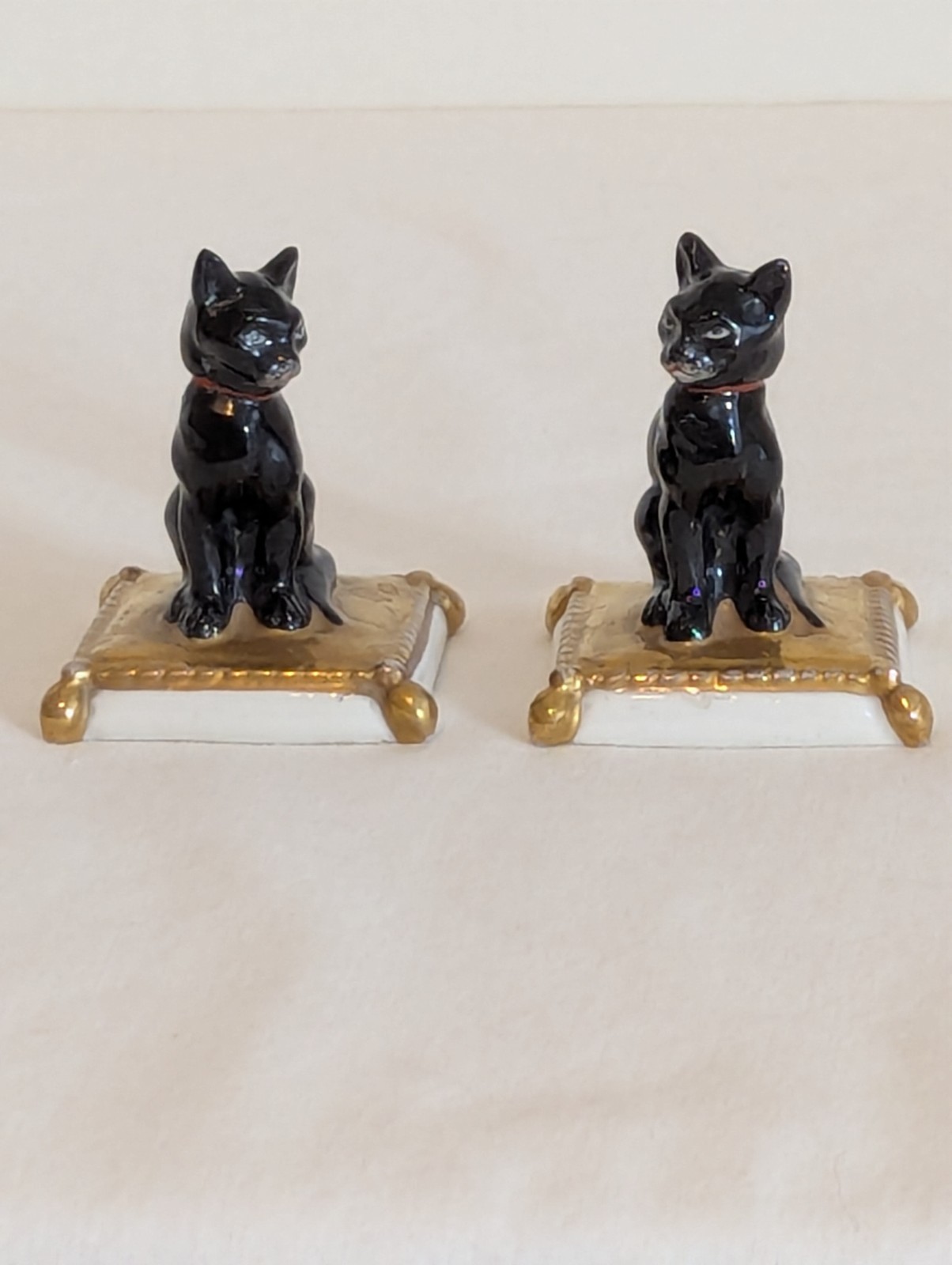 Antique pair 19C  La Courtille Paris Porcelain  Miniature Cats on pillows