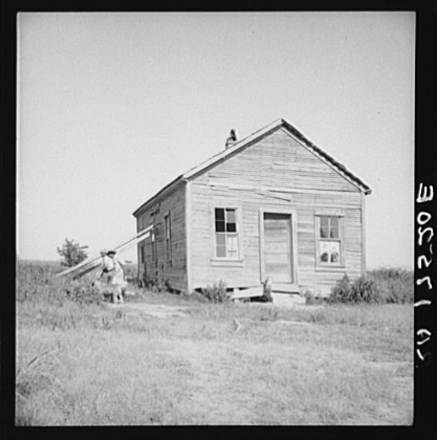 Photo:Mississippi Delta Schoolhouse 1930s Mechanized Plantation Area