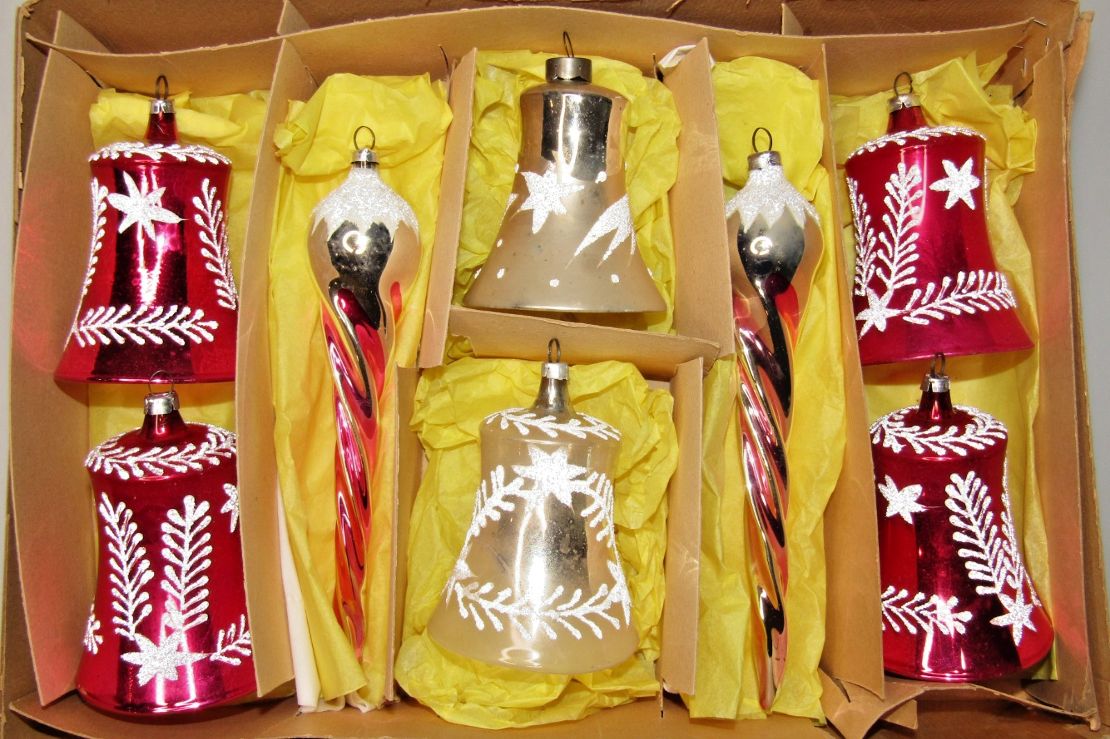 Set Vintage Glass Stencil Mica Pictured BELL ICICLE Christmas Ornaments Germany