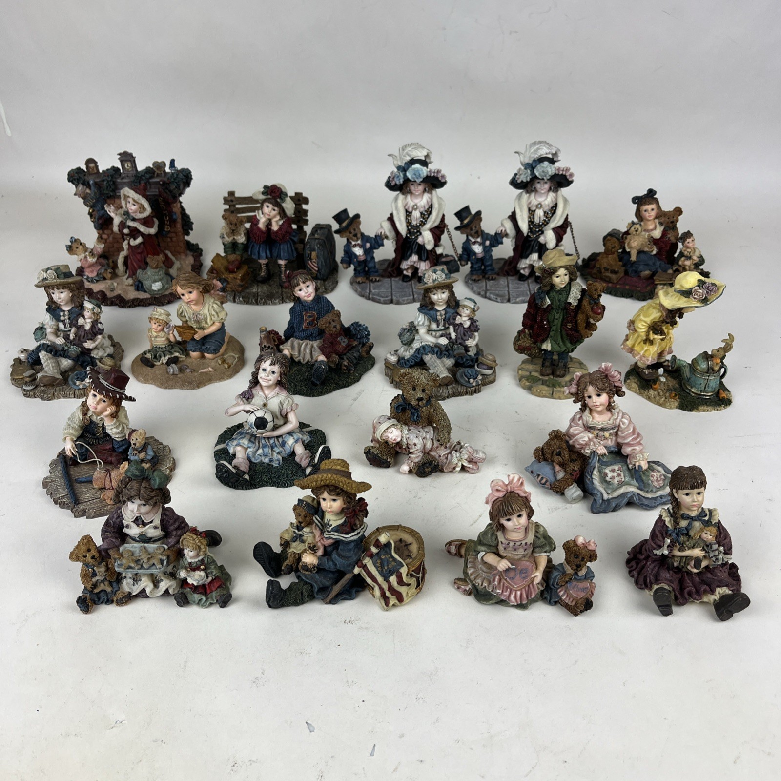 Yesterdays Child Lot of 19 DOLLSTONE Collection Figurines Vintage List In descri Yesterdays Child Lot of 19 DOLLSTONE Collection Figurines Vintage List In descri