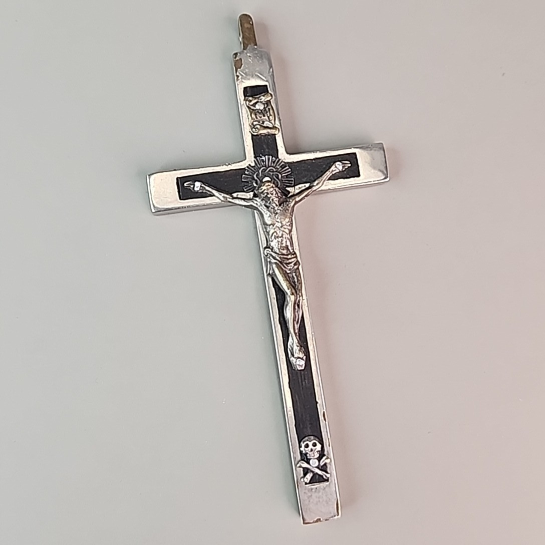Vintage Pectoral Crucifix Ebony Wood Cross Silver Tone Metal 4.75\