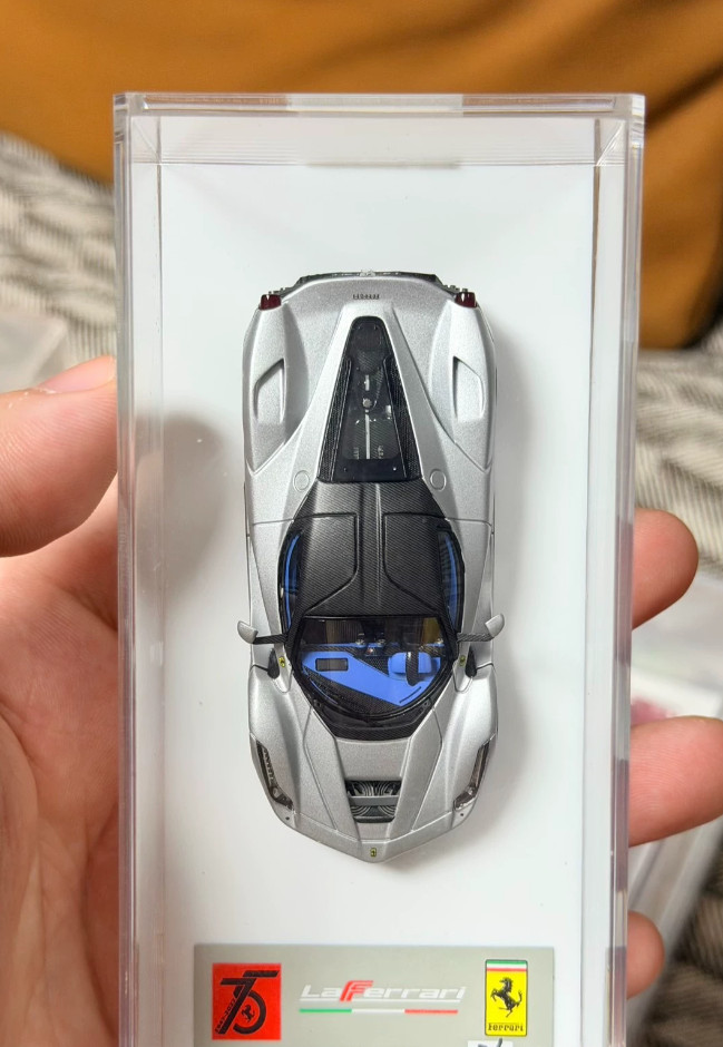 DMH 1/64 Ferrari LaFerrari Matte Silver Blue Interior Limited