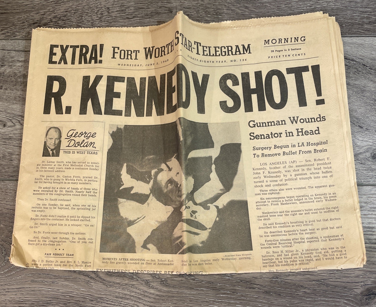 1968 Fort Worth Star-Telegram EXTRA Newspaper Robert F Kennedy RFK Shot Headline