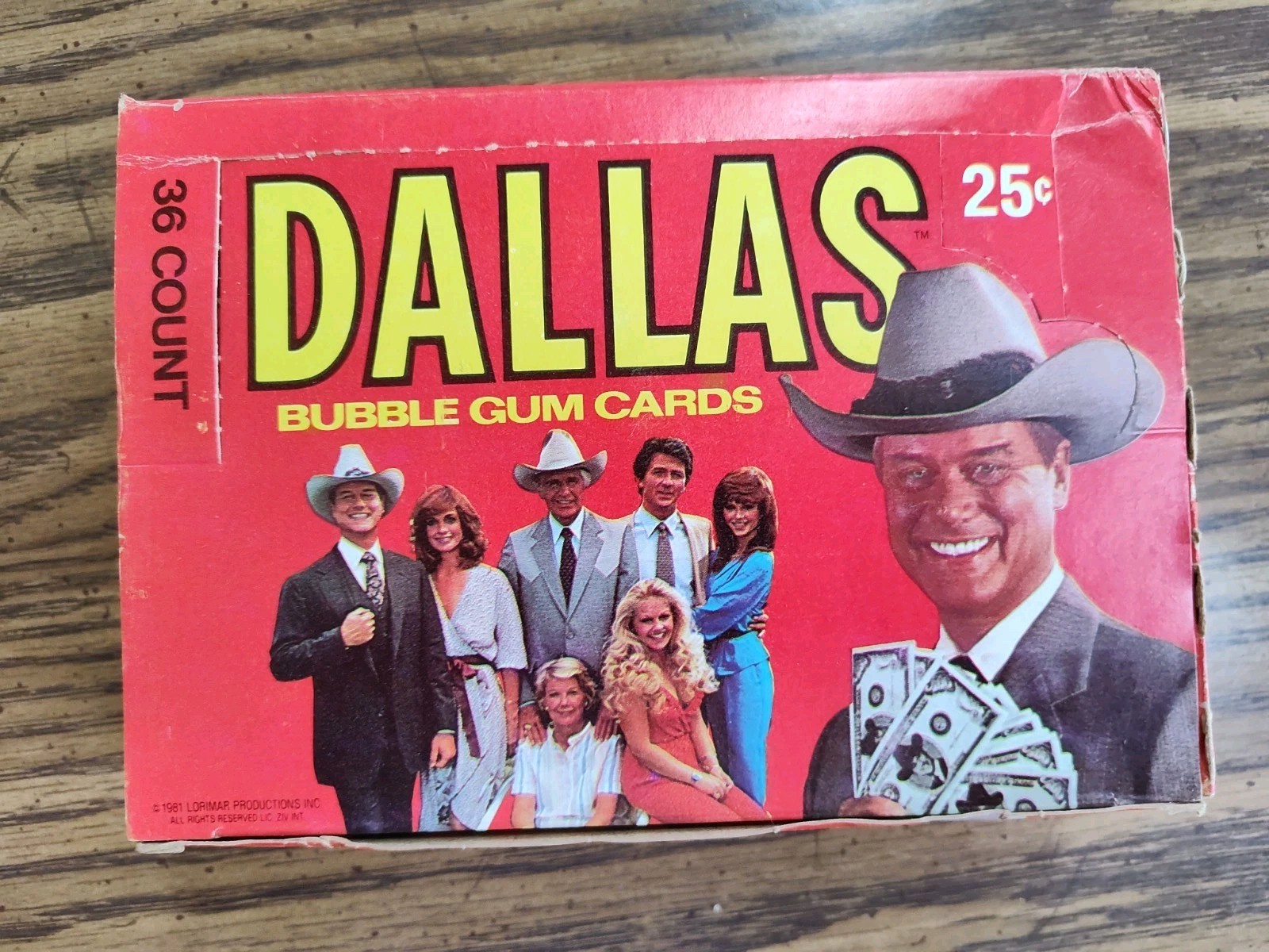 1981 Donruss DALLAS TV Show WAX BOX Complete 36 Packs  JR, BOBBY EWING & OTHERS