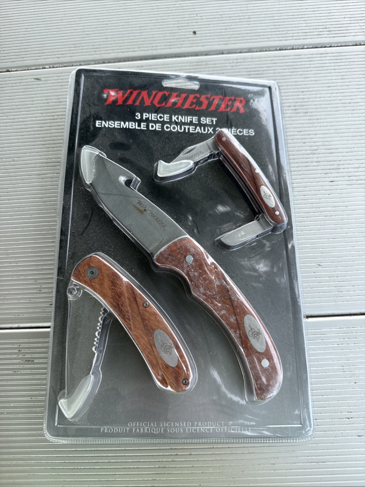 Winchester 3-Piece Knife Set (Wood Handles) 2 Pocketknives + Hunting Guthook Winchester 3-Piece Knife Set (Wood Handles) 2 Pocketknives + Hunting Guthook