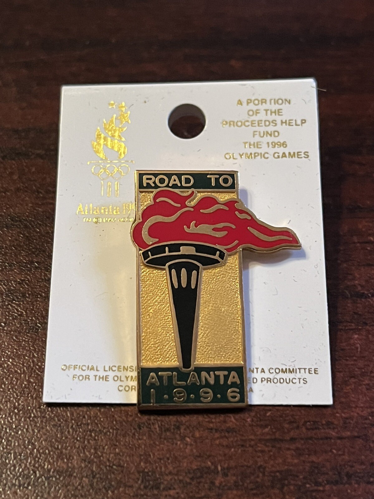 Vintage Atlanta Summer Olympics Olympic Torch “Road To Atlanta” Lapel Hat Pin