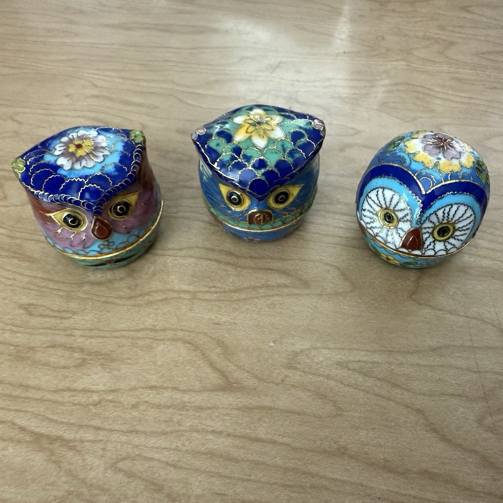 Set of 3 Vintage Cloisonné Owl Trinket Boxes Enamel Brass Hinged Figurines