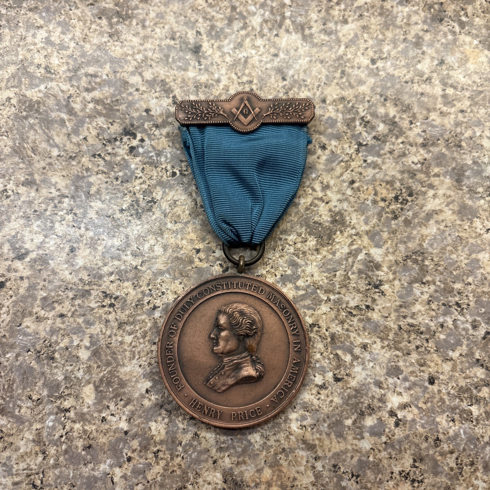 RARE VINTAGE LARGE MASSACHUSETTS HENRY PRICE BRONZE MASONIC FOUNDER MEDAL BADGE
