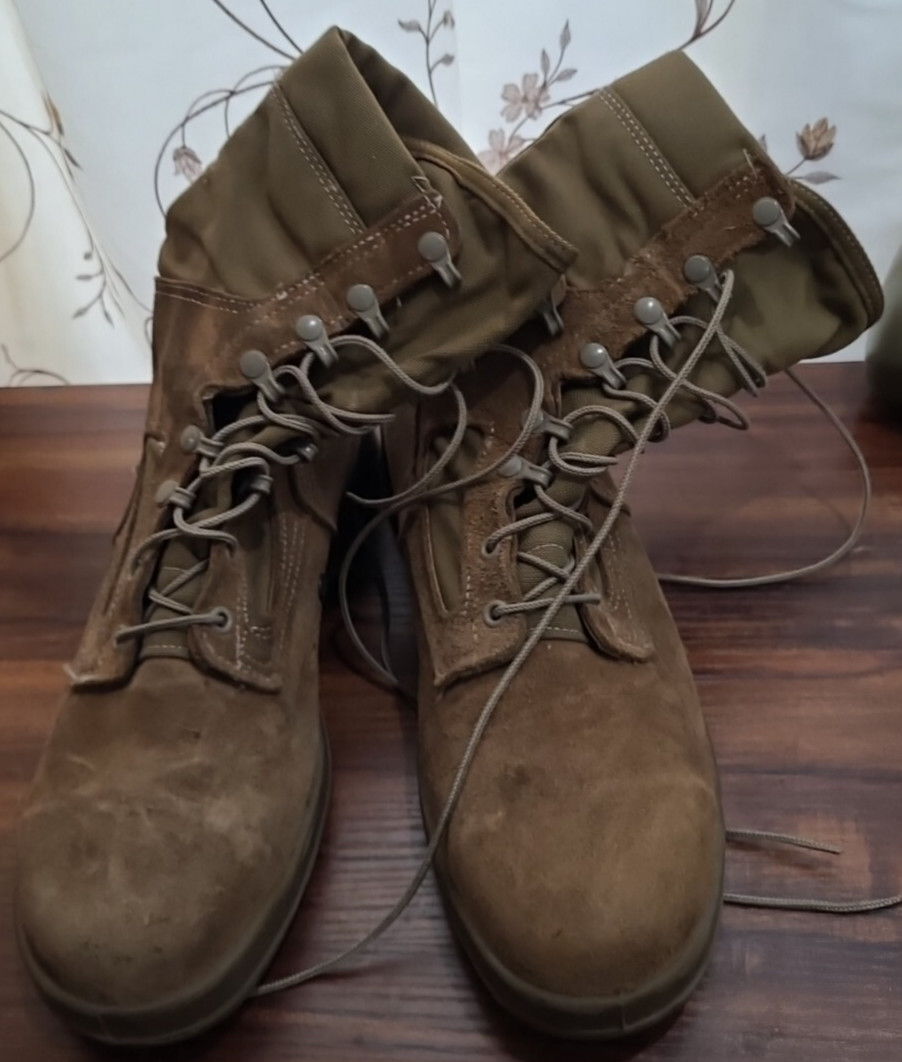 mens Belleville 550 ST marine boots, size 10.0 W, steel toe