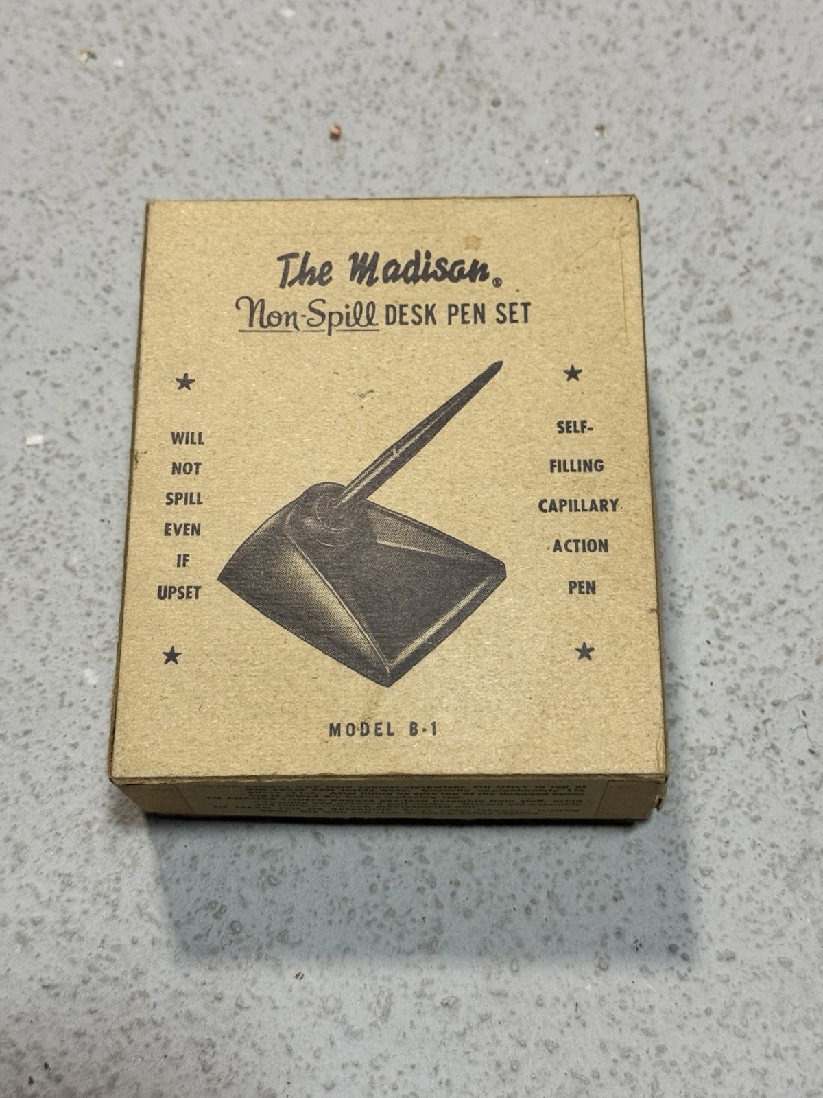 The Madison Non-Spilled Desk Pen Model B1