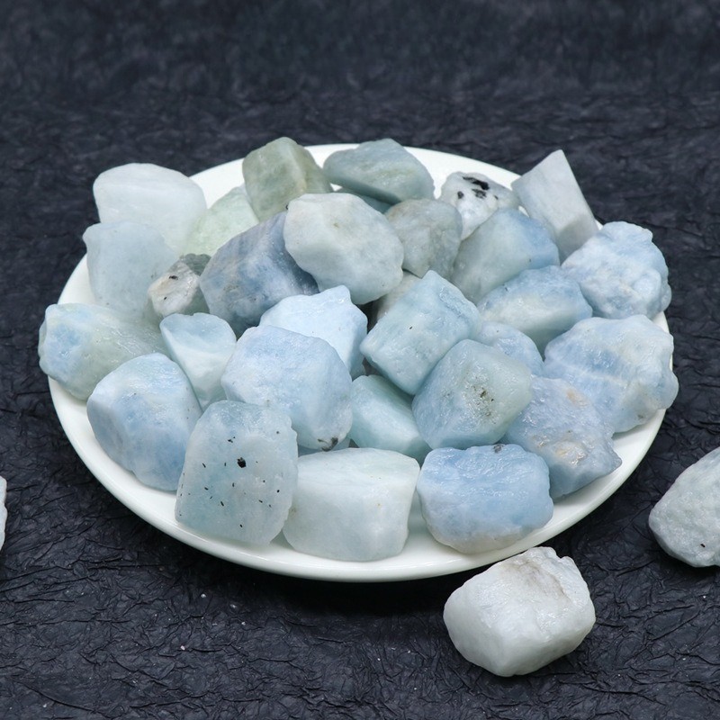 10pcs 25-35mm Natural Aquamarine Stone Irregular Raw Stones Healing Energy 