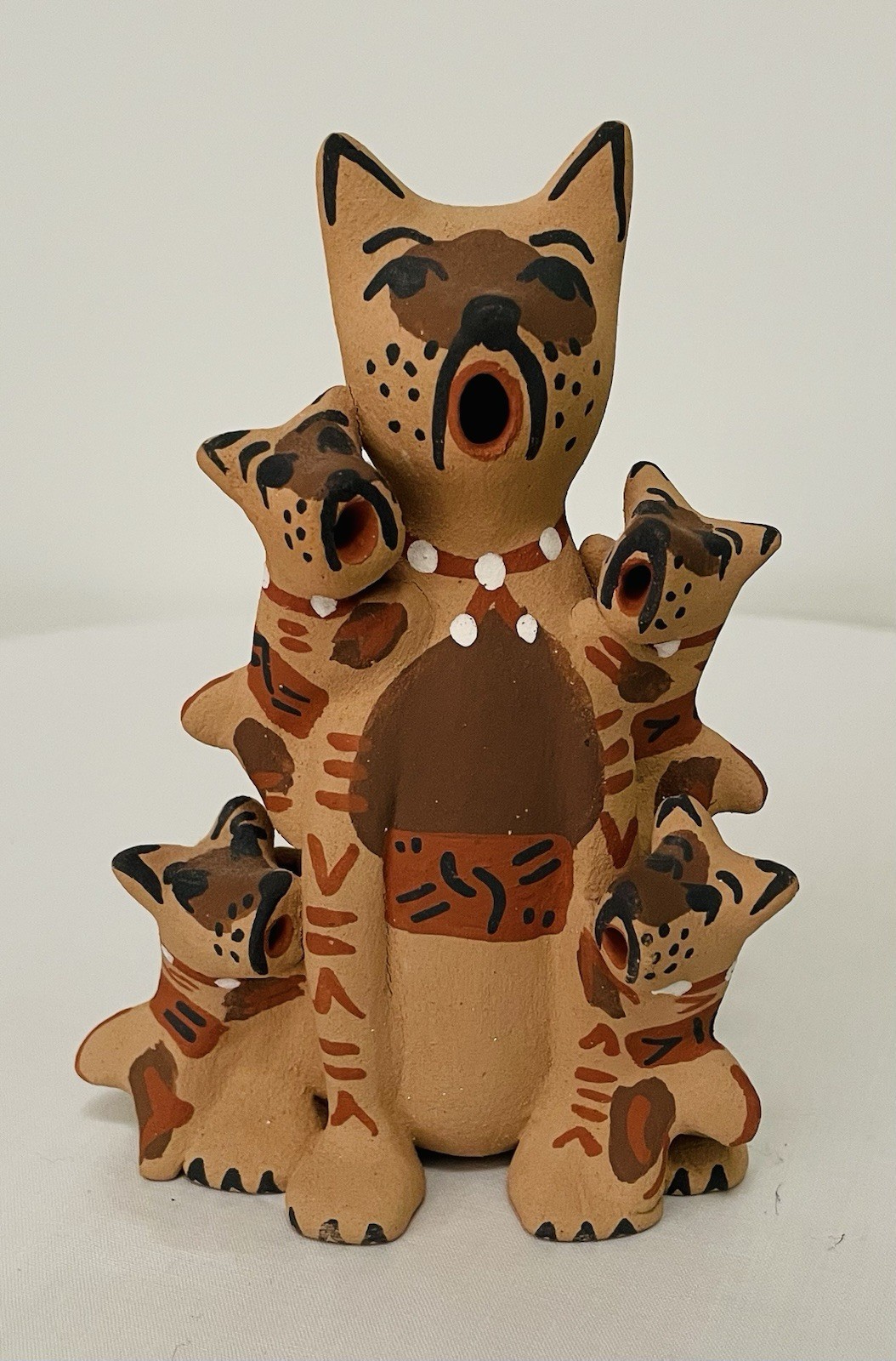 Vintage Jemez Pueblo New Mexico Pottery Cat Storyteller Figurine Bonnie Fragua