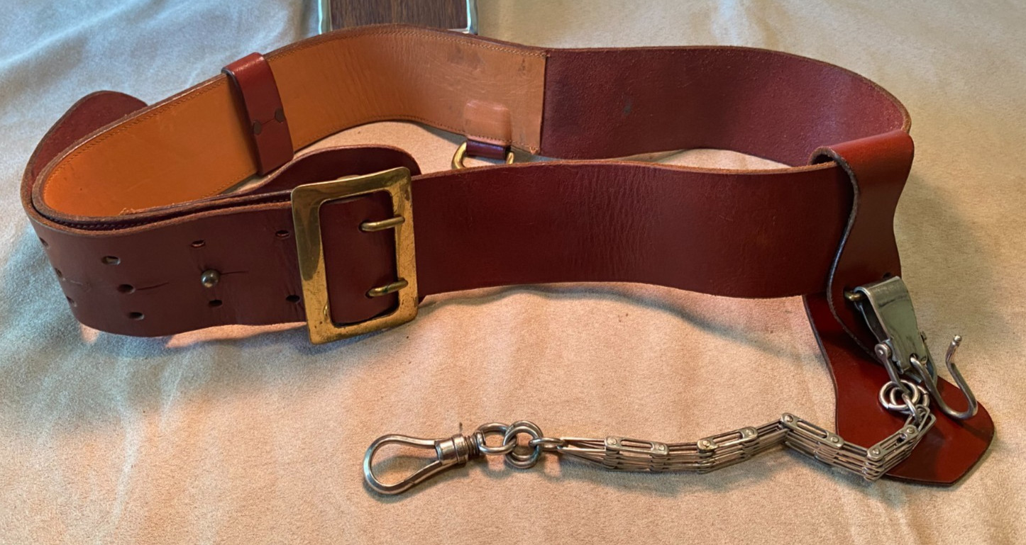 Authentic WWII US Army Officer's Military DENHER'S OMAHA SAM BROWNE Belt 38 Authentic WWII US Army Officer's Military DENHER'S OMAHA SAM BROWNE Belt 38