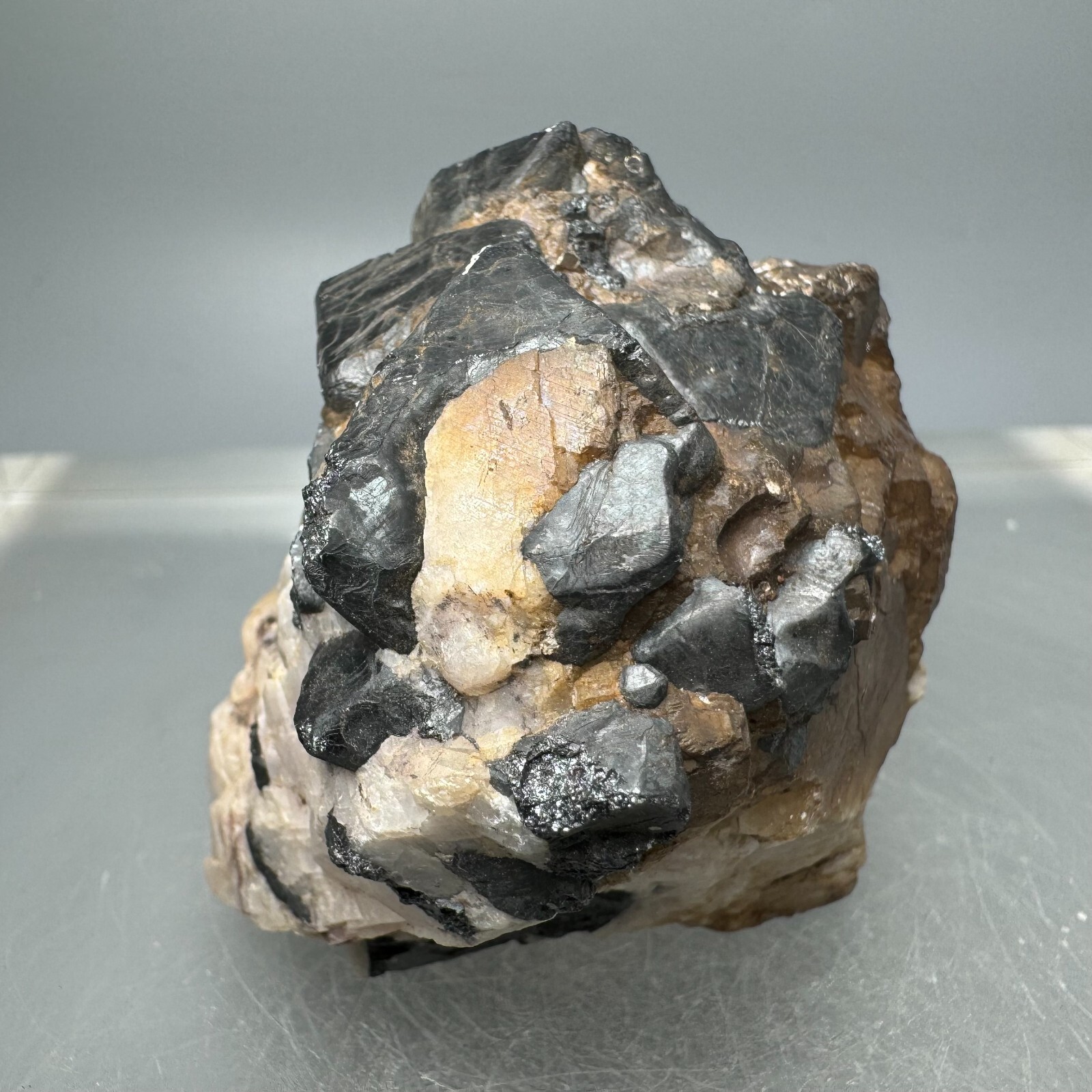 Nice Franklinite Crystals in Calcite: Sterling mine, Ogdensburg, New Jersey Nice Franklinite Crystals in Calcite: Sterling mine, Ogdensburg, New Jersey