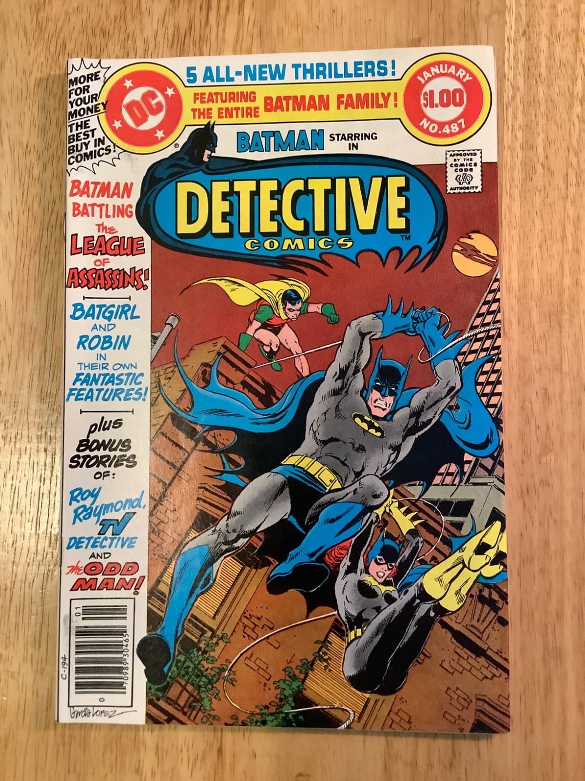 Detective Comics #487 1979 VF/NM Batman League of Assassins Uncut Coupon White Detective Comics #487 1979 VF/NM Batman League of Assassins Uncut Coupon White
