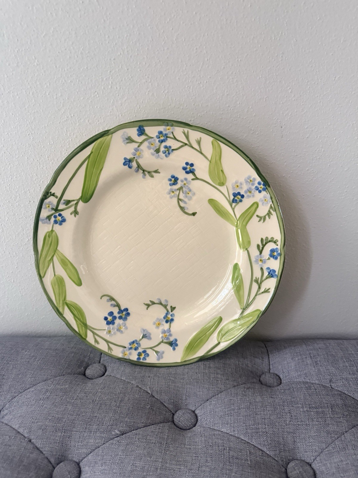Franciscan Forget Me Not Dinner Plate 1195218 Franciscan Forget Me Not Dinner Plate 1195218