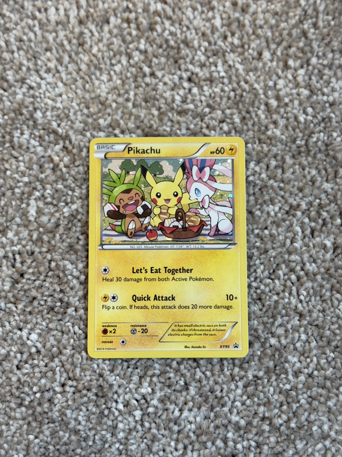 Pokemon Pikachu XY95 Holo Promo Near Mint 2016 XY Black Star Promo Pokemon Pikachu XY95 Holo Promo Near Mint 2016 XY Black Star Promo